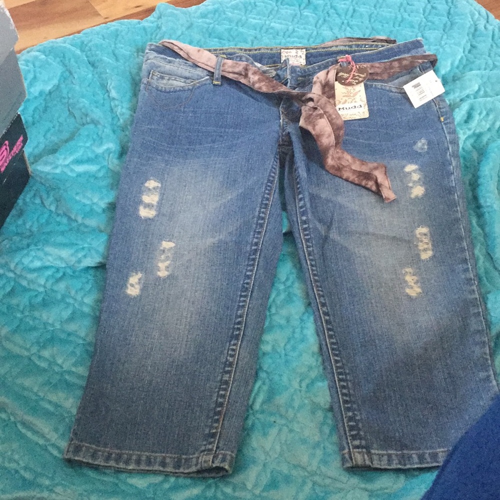 Mudd Capri jeans